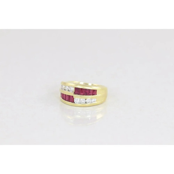 10k Yellow Gold Natural Ruby and Diamond Band Ring Size 7 - Picture 8 of 9